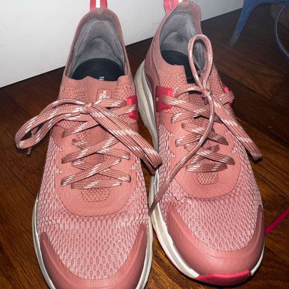 North face tennis shoes